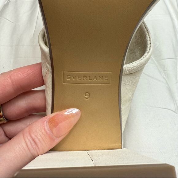 Everlane The Day Twist Heel White Nappa Leather Sandals Size 9 NWOB Block Heel - Picture 7 of 9